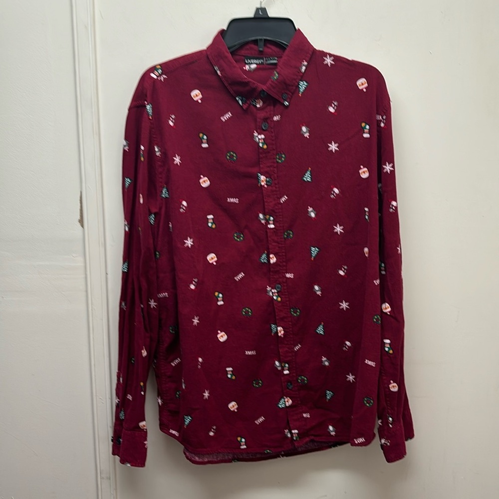 Livergy Holiday Winter Button Down Top - Size XL